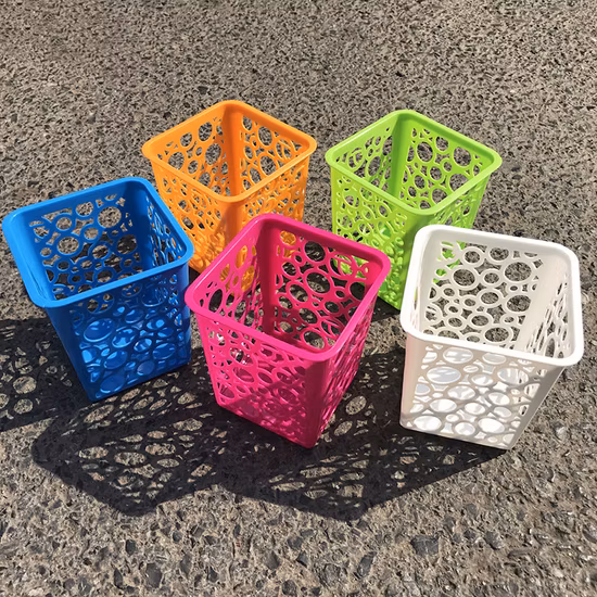 Plastic Desk Rotation Stationery Organizer in Black Color407